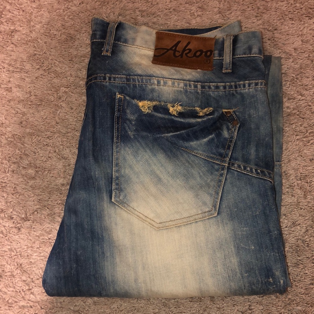 Men’s akoo jeans size 38